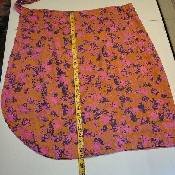 Batek Lak Malaysia Handmade Batik Wrap Skirt or Sarong - Picture 7 of 8